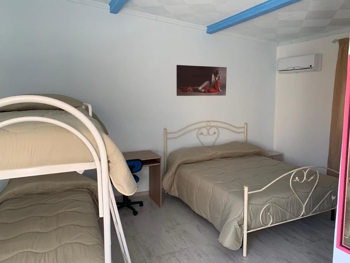 Casa Acito Bed and Breakfast Stornara Exteriör bild
