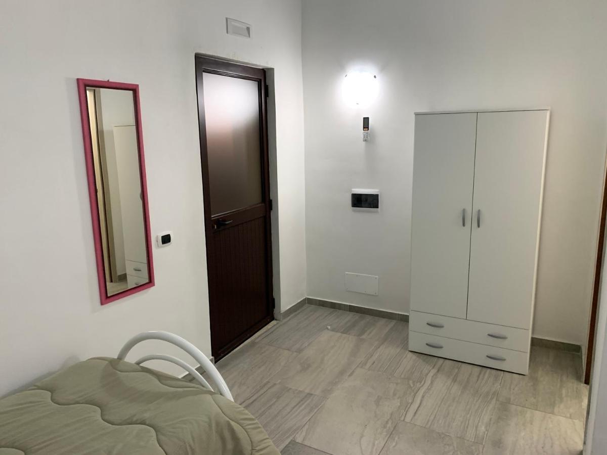 Casa Acito Bed and Breakfast Stornara Exteriör bild